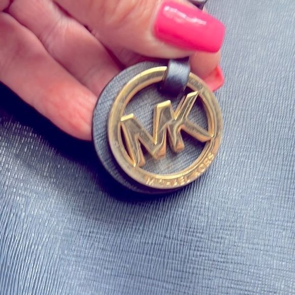 MICHAEL KORS Jet Set Multifunction Tote/Weekend/Travel Bag - Picture 7 of 7